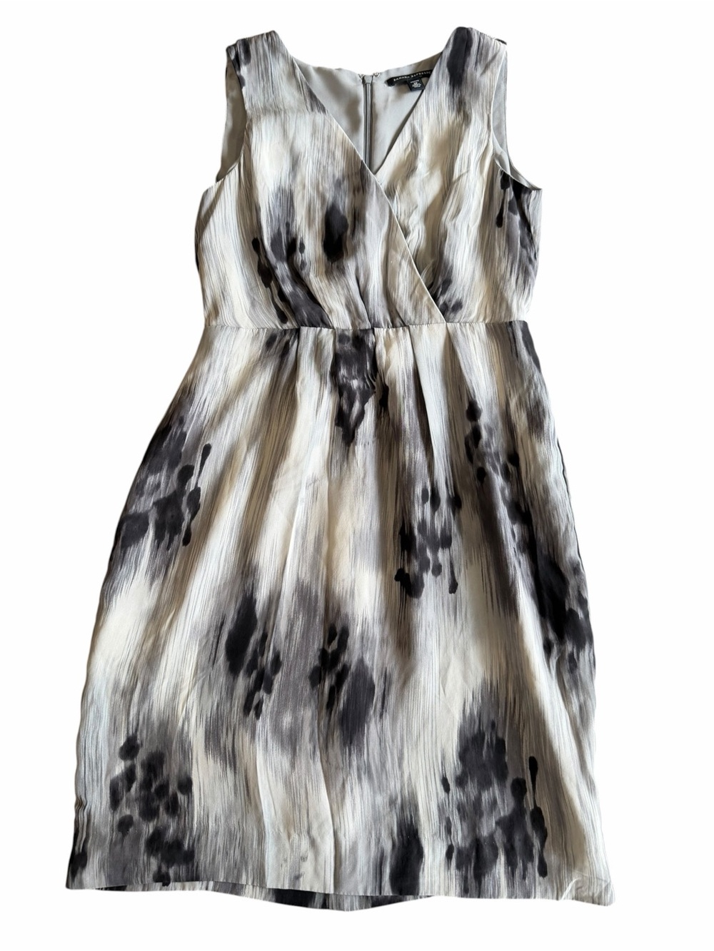 Banana Republic 100% Silk Abstract Watercolor Dress 2P Petite